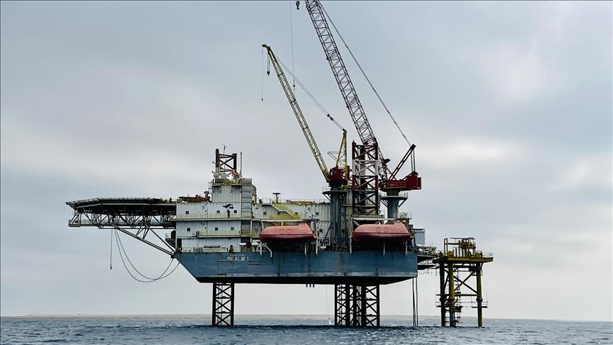 libani-dhe-egjipti-nenshkruajne-marreveshje-per-te-permbushur-nevojat-e-bejrutit-per-gaz-natyror