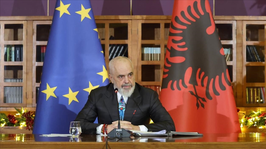 kryeministri-rama:-do-te-prodhojme-mjete-te-blinduara-dhe-drone-luftarake