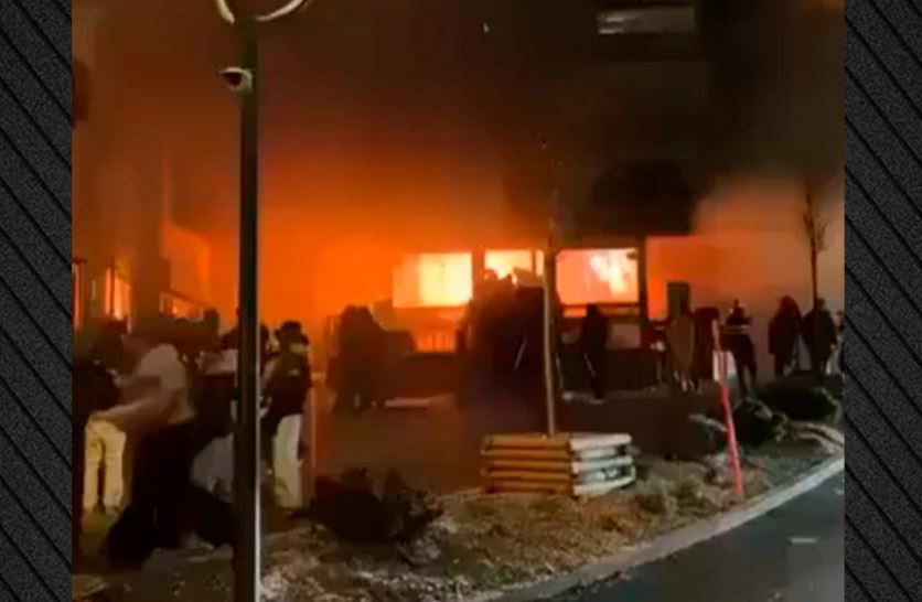 video/-shperthim-i-fuqishem-gjate-festimeve-ne-nje-bar-luksoz-ne-resortin-e-skive-ne-crans-montana-te-zvicres,-raportohet-per-shume-te-vdekur-e-te-plagosur!-shkak-dyshohet…