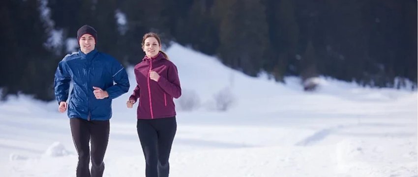 pse-vrapimi-gjate-dimrit-eshte-nje-aktivitet-i-rekomanduar-per-shendetin-tuaj