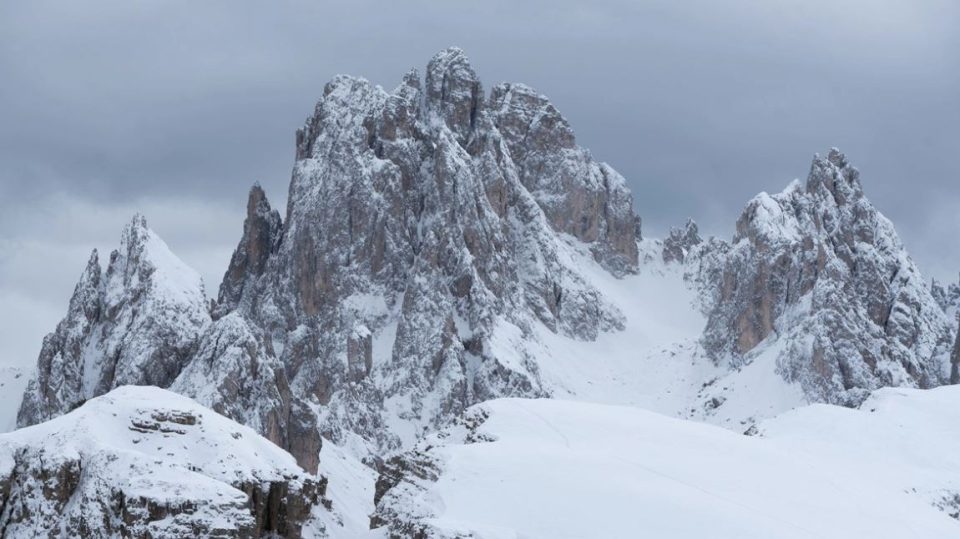 tragjedi-ne-alpet-italiane,-orteqet-vrasin-2-persona-dhe-plagosin-disa-te-tjere!