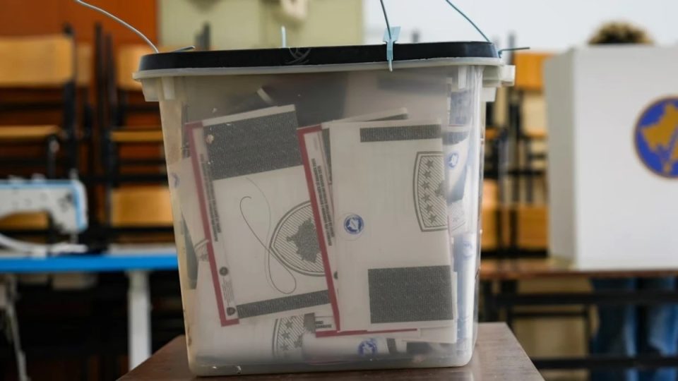perfundon-numerimi-i-votave-per-deputete