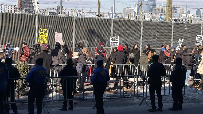 protesta-ne-new-york-kunder-arrestimit-te-presidentit-venezuelian-maduro