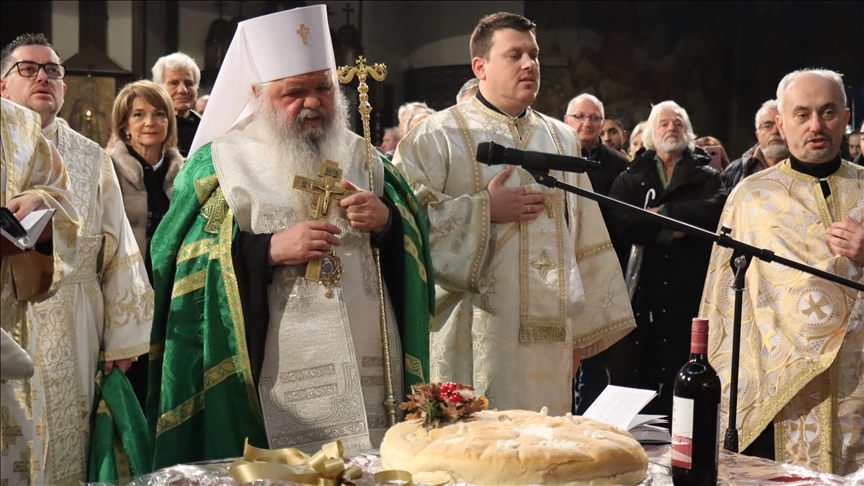 ortodokset-ne-maqedonine-e-veriut-kremtojne-festen-e-buzmit