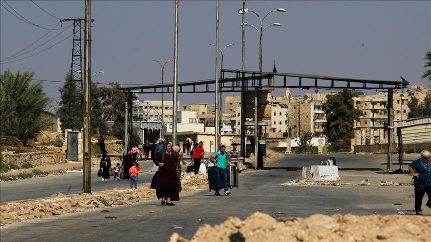 siri,-forcat-e-sdf-se-hapin-zjarr-ndaj-civileve-qe-perpiqeshin-te-largohen-nga-lagjet-e-halepit