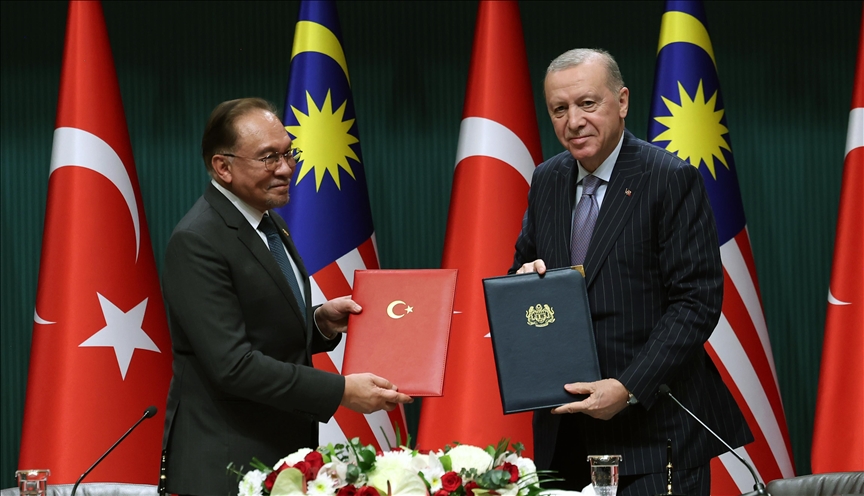 erdogan:-turqia-do-te-vazhdoje-te-vleresoje-hapat-e-perbashket-me-malajzine-ne-fushen-e-mbrojtjes