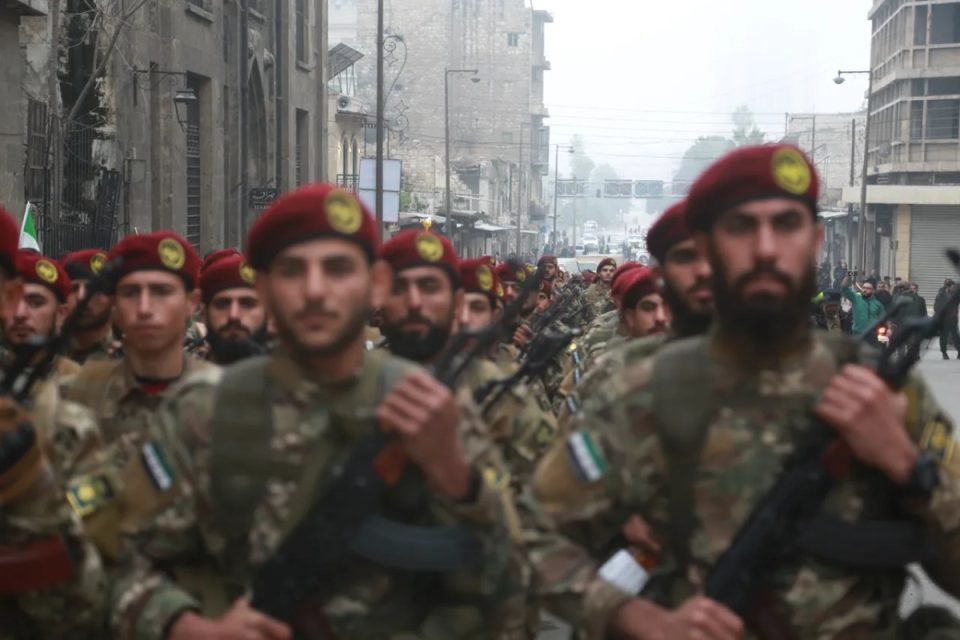 ushtria-siriane-perfundon-“kontrollin-e-plote-te-sigurise”-te-lagjes-se-halepit-nga-grupi-terrorist