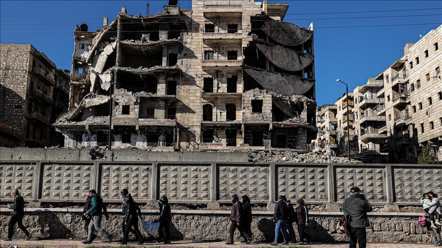 ushtria-siriane-njofton-hyrjen-ne-fuqi-te-armepushimit-ne-sheikh-maqsoud-te-halepit