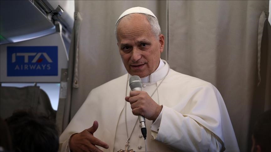 papa-ben-thirrje-per-dialog-per-iranin-dhe-sirine,-kerkon-perpjekje-te-shtuara-per-paqe-ne-ukraine