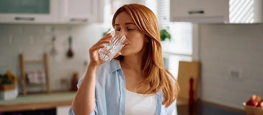 ky-ritual-i-thjeshte-ne-mengjes-mund-te-permiresoje-tretjen-dhe-shendetin-e-melcise