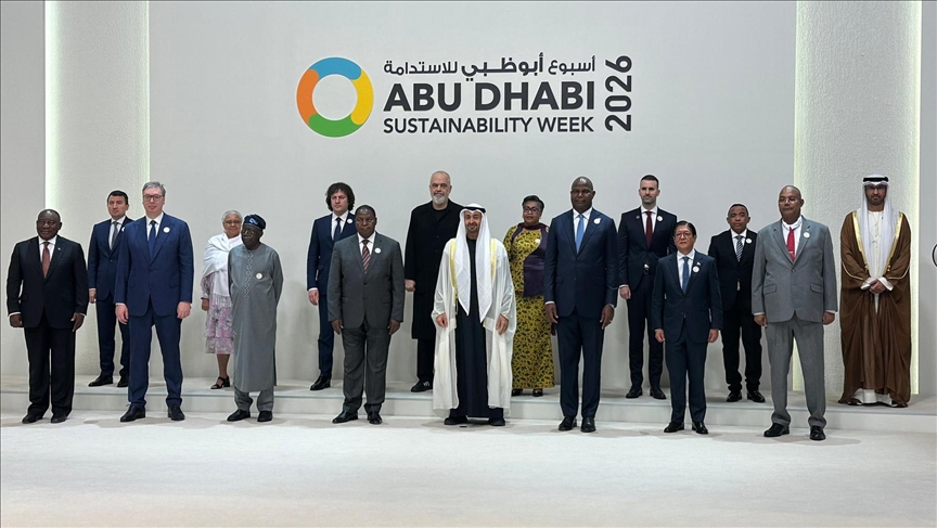 rama-merr-pjese-ne-samitin-e-javes-se-zhvillimit-te-qendrueshem-ne-abu-dhabi