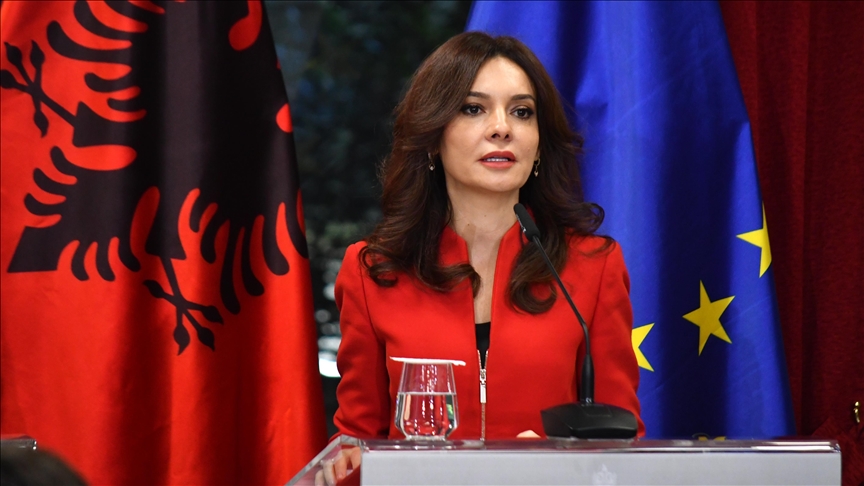 spiropali-denon-sulmet-e-fundit-ne-ukraine,-paralajmeron-vizite-ne-kiev