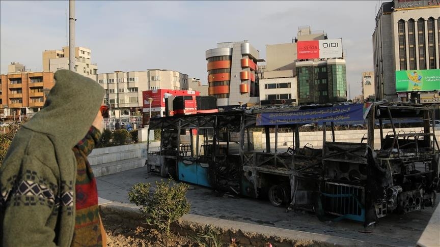 kryqi-i-kuq-thote-se-eshte-vrare-nje-punonjes-i-gjysmehenes-se-kuqe-iraniane