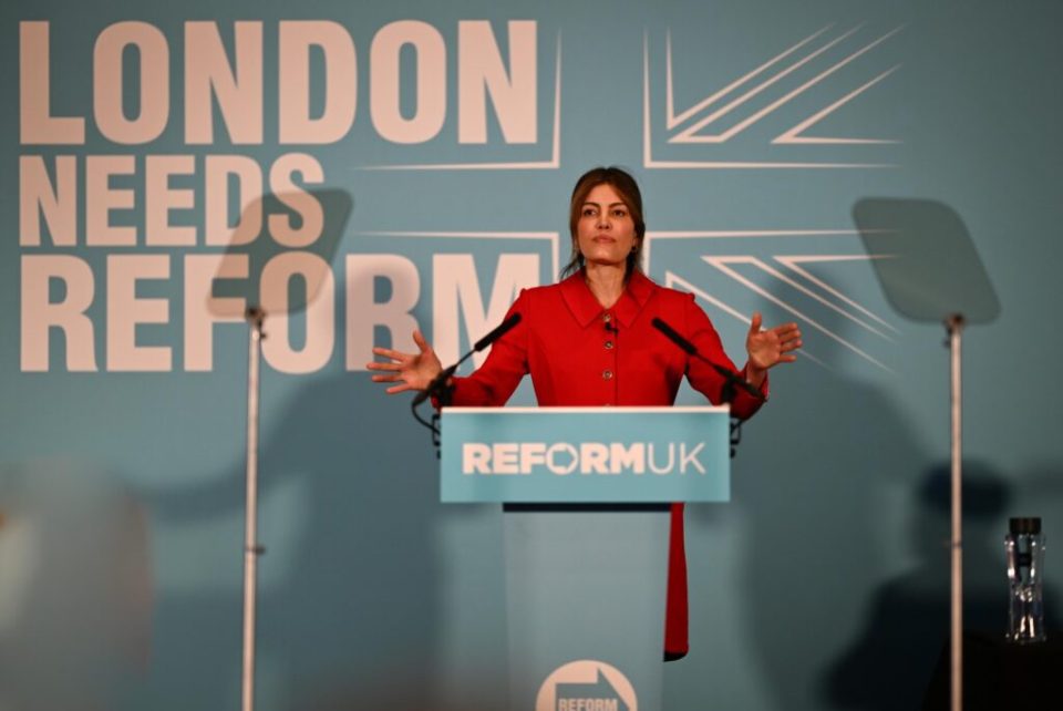 kandidatja-muslimane-e-reform-uk-per-kryebashkiake-te-londres-kritikohet-per-komentet-mbi-burken