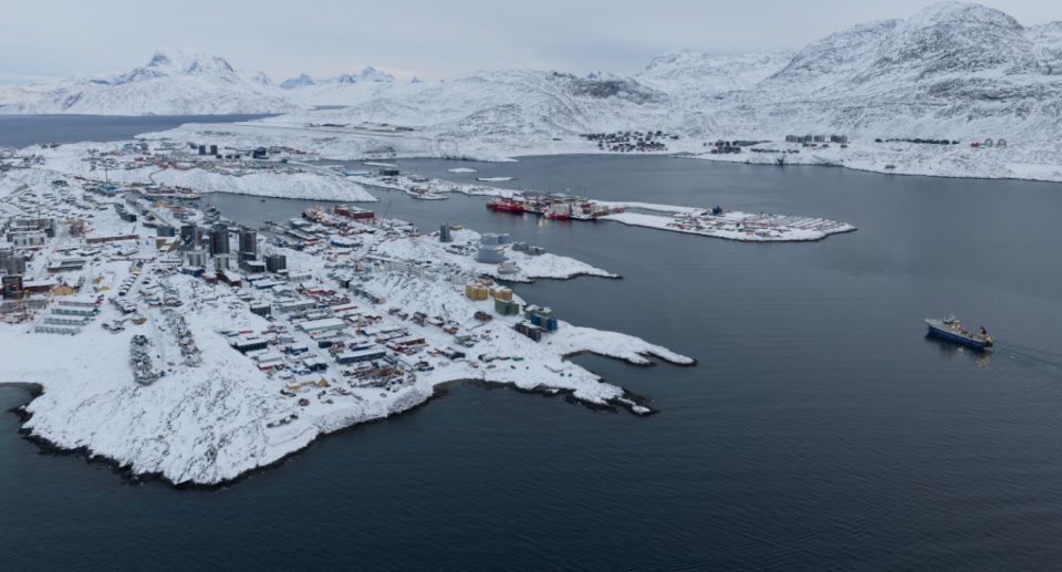washington-post:-akulli-ne-groenlande-po-shkrihet-shpejt,-hapen-rruge-te-reja-detare!-rritet-konkurrenca-mes-shba-se,-kines-dhe-rusise-per-burimet-natyrore