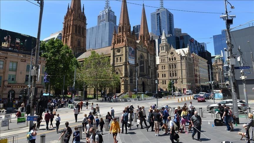 australia-miraton-ligje-te-reja-per-kontrollin-e-armeve-dhe-krimet-e-urrejtjes