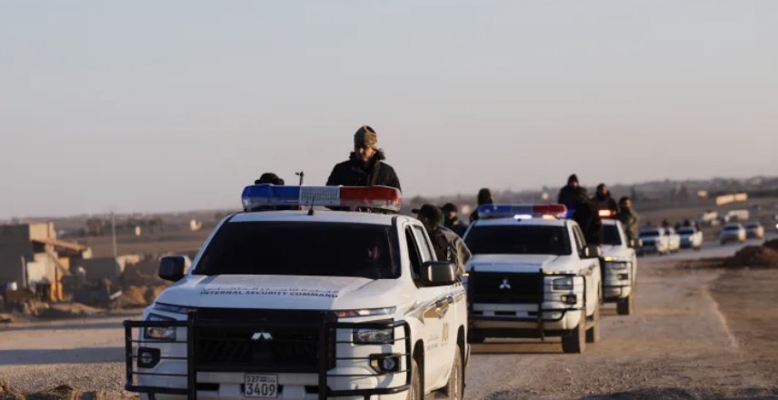 dorezimi-diplomatik-i-nje-terrori-ne-veri-te-sirise:-clirohet-dhe-al-hol-i-famekeq-me-fate-shqiptare-brenda