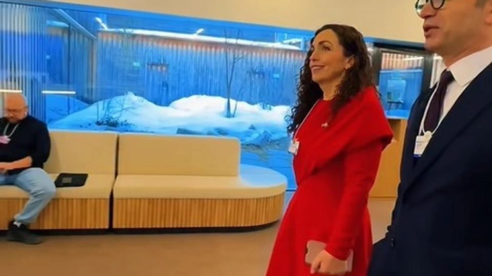 me-ftese-te-presidentit-trump,-osmani-ne-davos-per-ceremonine-e-themelimit-te-bordit-te-paqes