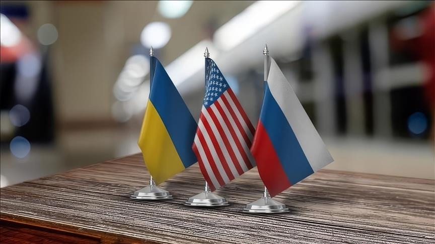negociatat-midis-delegacioneve-nga-rusia,-shba-ja-dhe-ukraina-fillojne-zyrtarisht-ne-abu-dhabi