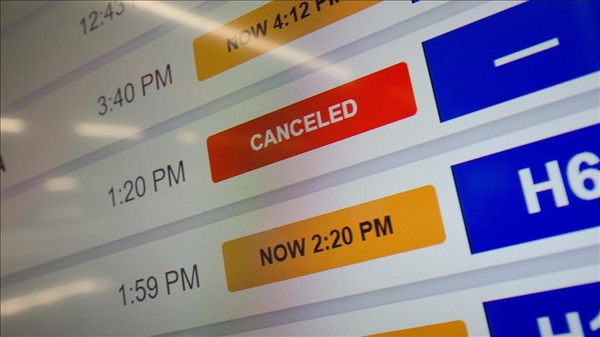 shba,-mbi-14.000-fluturime-te-anuluara-per-shkak-te-stuhise-dimerore-historike