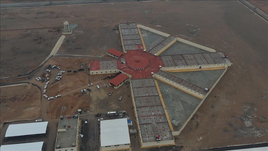 forcat-e-sigurise-siriane-lirojne-126-te-mitur-nga-burgu-i-drejtuar-nga-sdf-ja