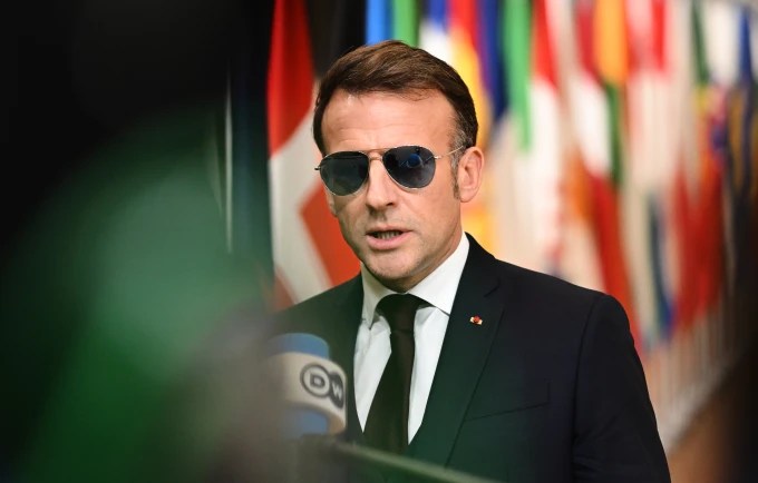 franca-do-te-pershpejtoje-ndalimin-e-rrjeteve-sociale-per-femijet-nen-15-vjec