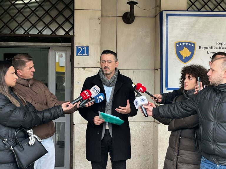 33-ish-kandidate-per-kryetar-te-komunes-se-ferizajt-kerkojne-zgjerim-te-hetimeve-te-rezultatit-zgjedhor-te-12-tetorit