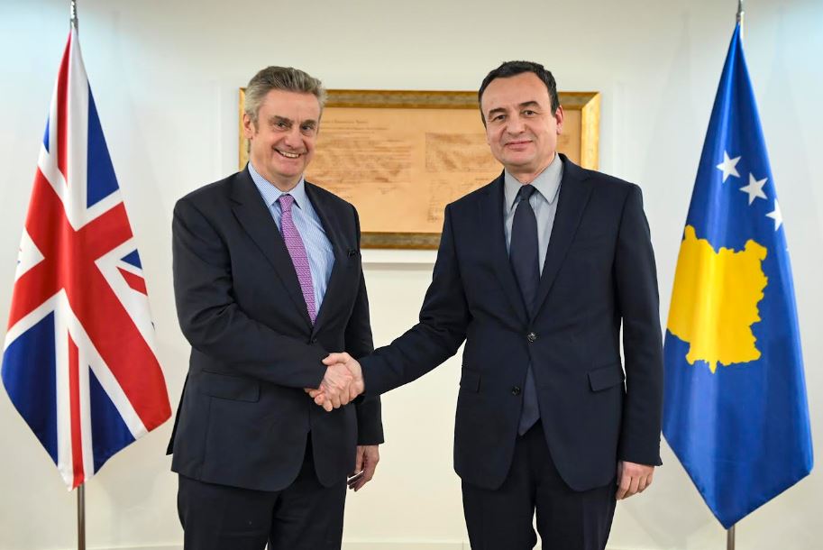 kurti-ne-takim-me-hargreaves,-pajtohen-per-krijimin-e-shpejt-te-institucioneve-te-reja