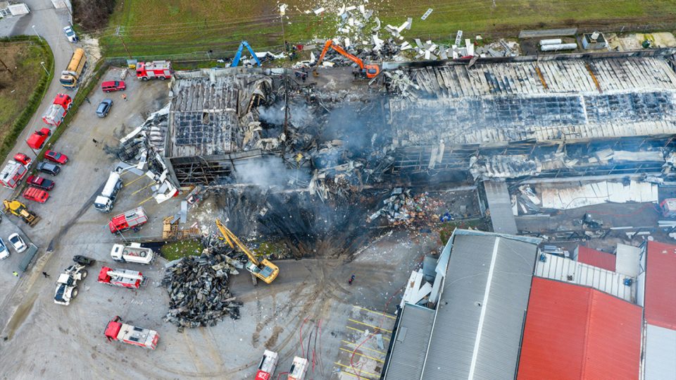 arrestohen-pas-tragjedise-me-5-viktima-pronari-i-fabrikes-se-biskotave-“violanta”-dhe-dy-drejtues-te-tjere!-akuzat-me-te-cilat-perballen