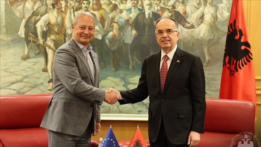 presidenti-begaj-takon-raportuesin-per-shqiperine-ne-parlamentin-evropian