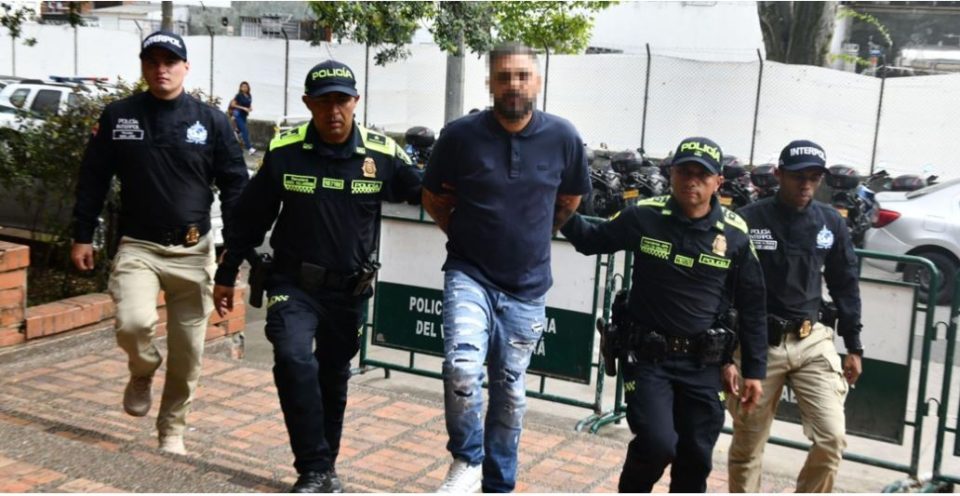 fotot/-arrestohet-ne-kolumbi-bosi-i-mafias-“ndragheta”!-nga-lidhja-intime-me-nje-vajze-vendase,-te-miqesia-dhe-biznesi-me-kartelin-famekeq-“clan-del-golfo”!