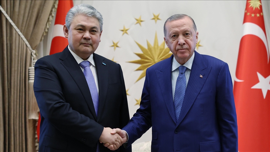 presidenti-turk-erdogan-pret-ne-ankara-ministrin-e-jashtem-te-kazakistanit