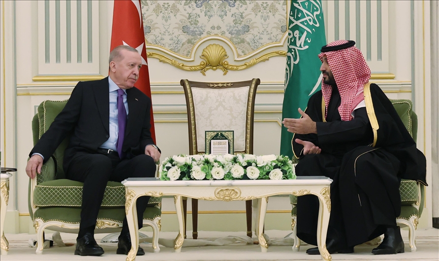 presidenti-erdogan:-turqia-dhe-arabia-saudite-do-te-bashkepunojne-per-rindertimin-e-sirise