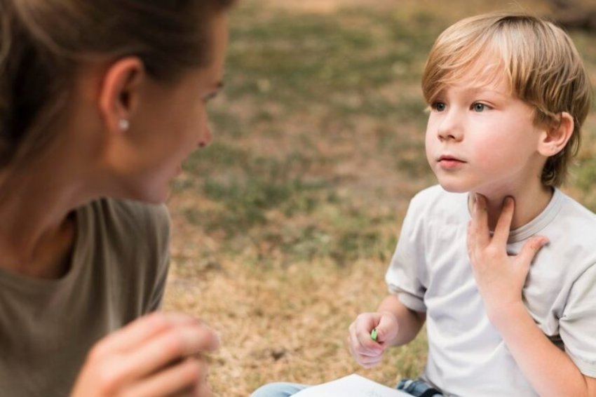 dy-te-tretat-e-femijeve-autike-jo-verbale-fitojne-te-foluren-permes-nderhyrjeve-terapeutike-te-bazuara-ne-prova