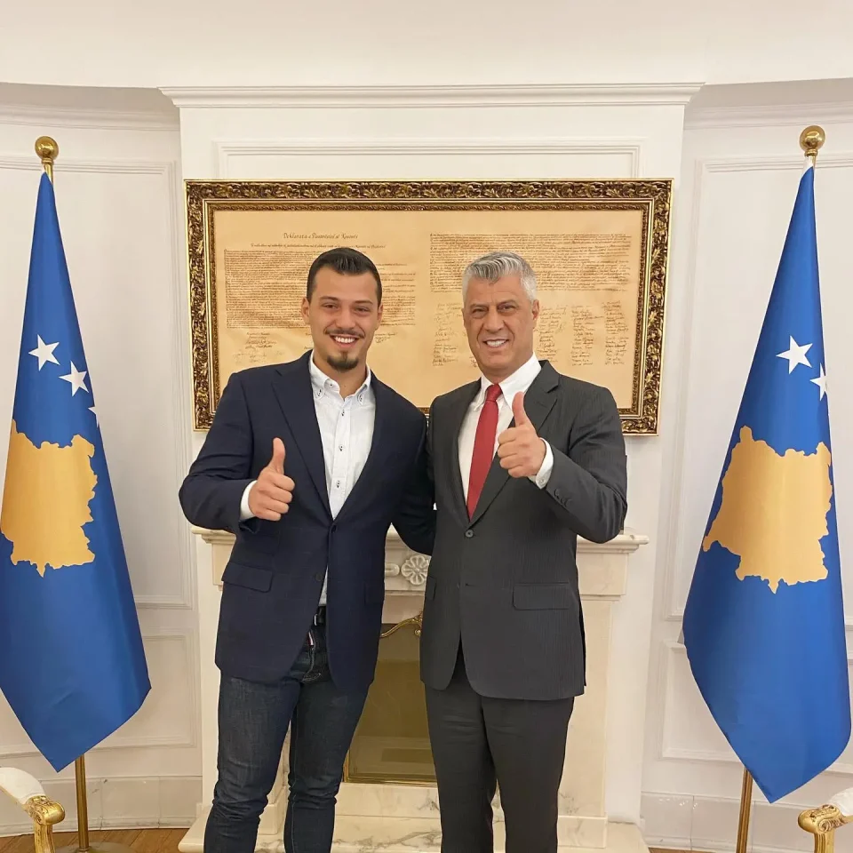 prokuroria-e-hages-kerkoi-45-vite-burg-per-ish-kreret-e-uck,-djali-i-ish-presidentit-thaci:-me-17-shkurt-ne-shesh.-drejtesi,-jo-politike