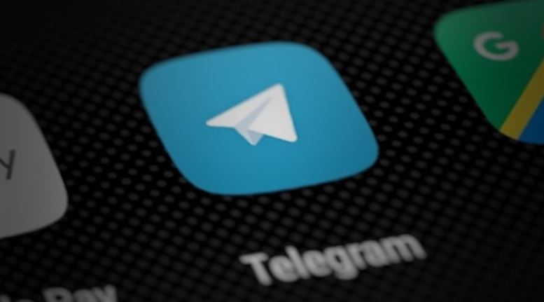 rusia-vendos-masa-kufizuese-ndaj-“telegram”,-akuza-platformes-se-po-shkel-ligjin:-po-perdoret-per-qellime-kriminale-dhe-terrorizem!