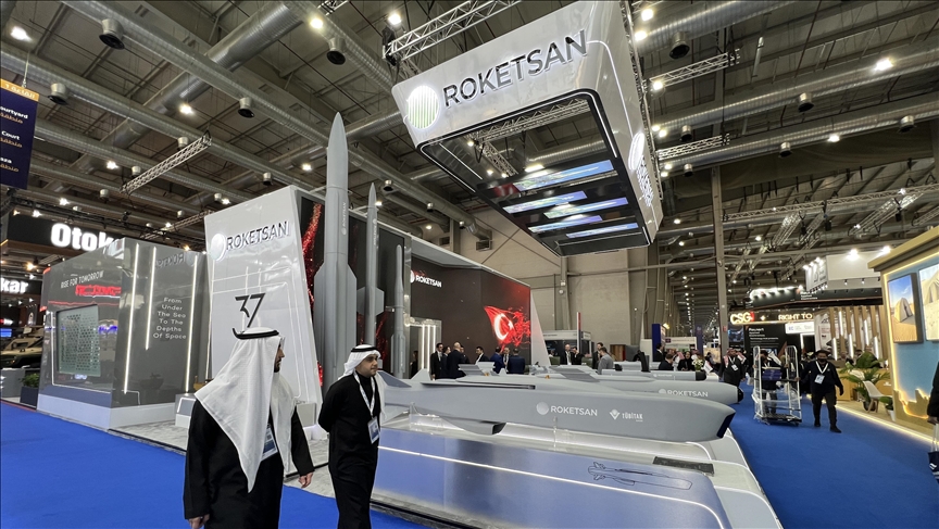 kompania-turke-roketsan-shfaq-municionet-“eren”-gjate-panairit-ne-arabine-saudite