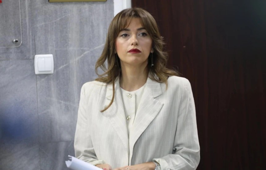 haxhiu-si-kryetare-e-kuvendit:-presim-qe-ish-kreret-e-uck-se-te-kthehen-sa-me-pare-ne-vend
