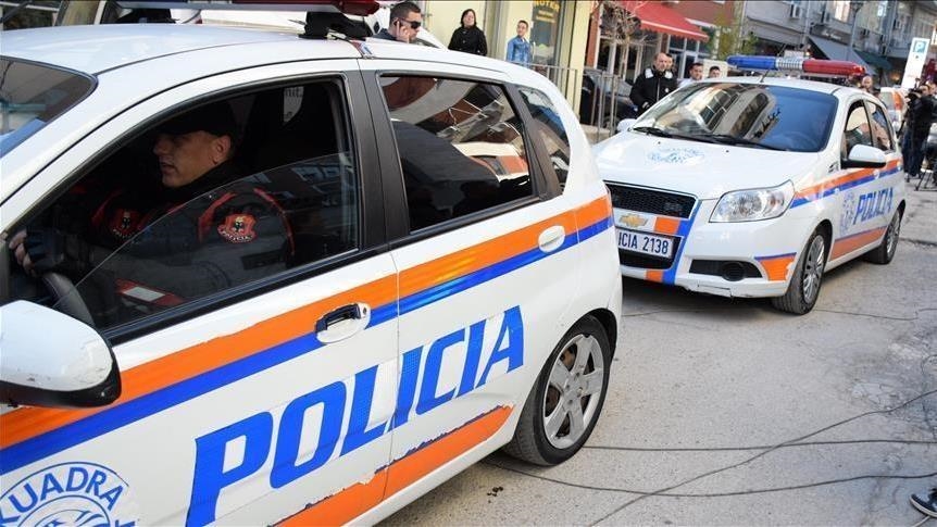 shqiperi,-arrestohet-nje-person-qe-tentoi-grabitjen-e-bankes-me-arme
