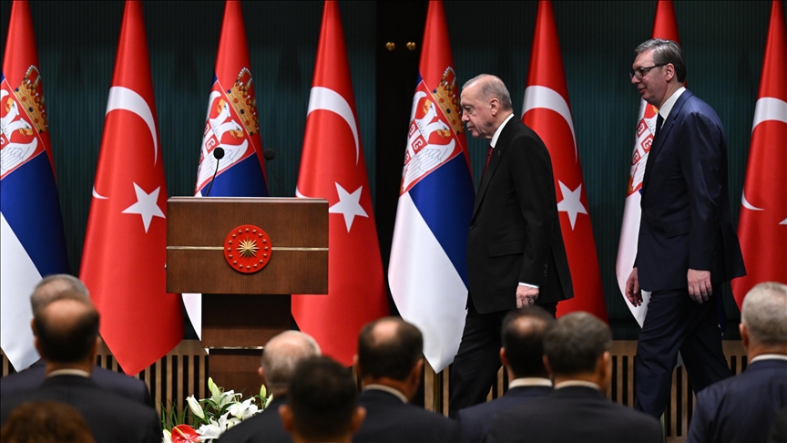 turqia-dhe-serbia-thellojne-bashkepunimin-ne-fusha-te-ndryshme,-perfshire-politiken-e-jashtme,-ekonomine-dhe-mbrojtjen