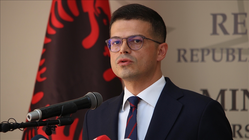 ministri-vengu:-korridori-8-perfshihet-zyrtarisht-ne-infrastrukturen-kritike-ushtarake-te-nato-s