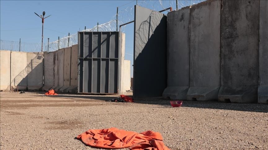 shba-ja-perfundon-transferimin-e-mbi-5.700-te-burgosurve-te-isis-it-nga-siria-ne-irak