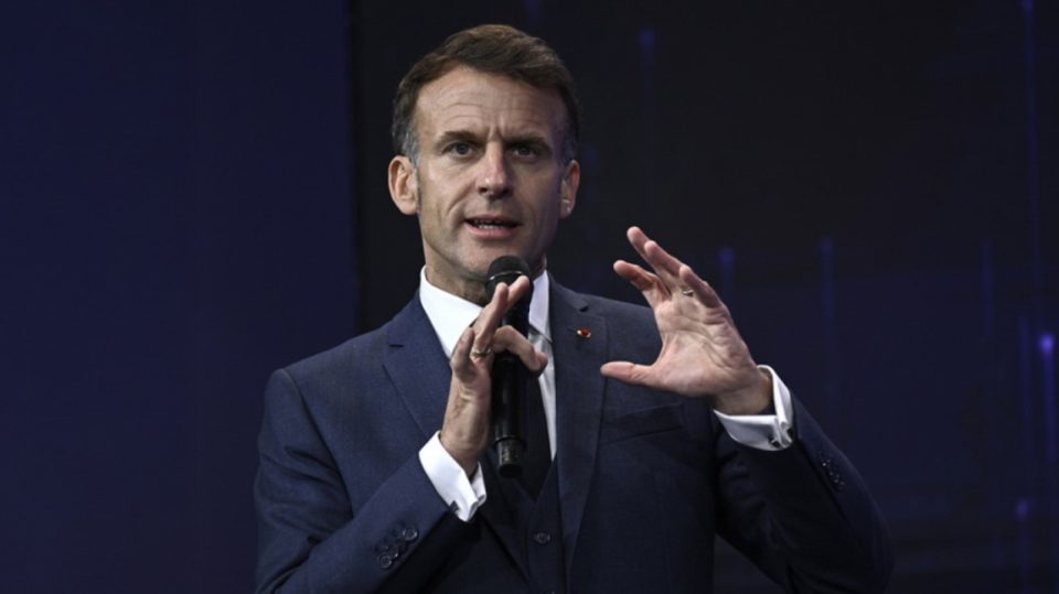 macron:-do-te-forcojme-ndeshkimin-penal-per-veprat-antisemitike-dhe-raciste