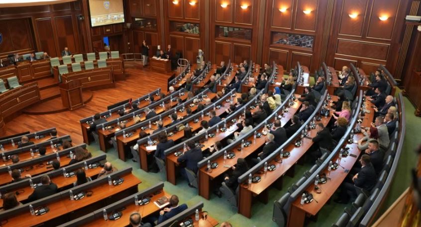 kuvendi-miraton-5-marreveshje-nderkombetare-financiare,-osmani:-1,1-miliarde-investime-per-kosoven-nga-plani-i-rritjes-se-be