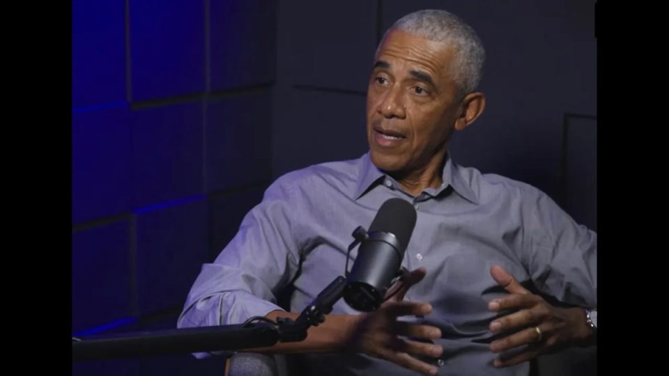 u-portretizua-si-majmun-nga-trump,-obama:-“e-shnderroi-ameriken-ne-shfaqje-cirku!”
