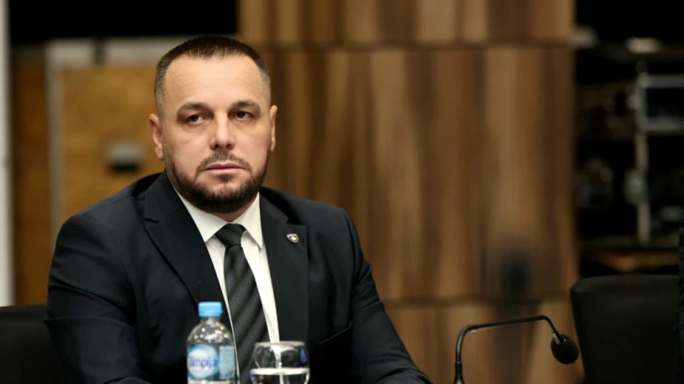 maqedonci-reagon-ndaj-deklaratave-te-gjeneralit-serb:-fsk-nuk-paraqet-kercenim-per-komunitetin-serb