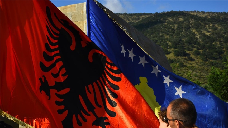 begaj,-rama-dhe-peleshi-mesazhe-urimi-per-18-vjetorin-e-pavaresise-se-kosoves
