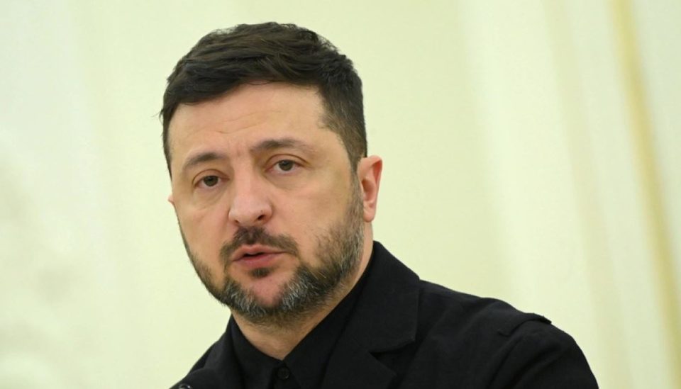 ukraina-sanksionon-lukashenkon,-zelensky:-po-ndihmon-ruset-qe-te-anashkalojne-sanksionet-globale-per-luften-ndaj-nesh