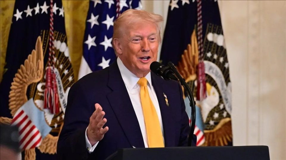 trump-thote-se-obama-“dha-informacione-te-klasifikuara”-kur-ish-presidenti-tha-se-alienet-“jane-real