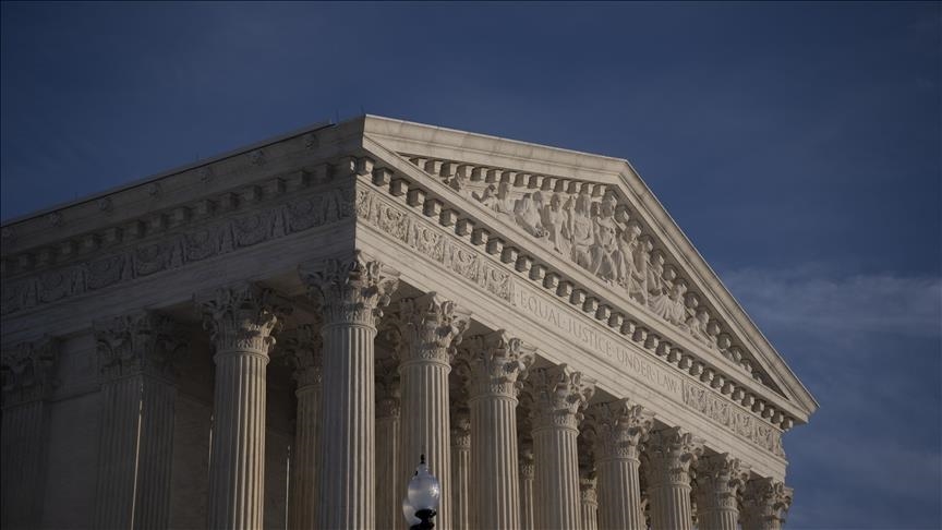 gjykata-supreme-e-shba-se-rrezon-fushaten-e-trumpit-per-tarifa-globale